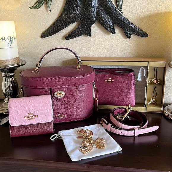 Coach Handbags - COACH MEGA SET - KAY XBDY, Tri-Fold Wallet, Corner Zip & Bag Charm/Key Fob NWT!